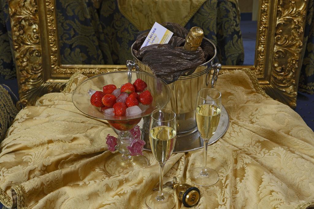 Hotel Becher Venedig Eksteriør billede