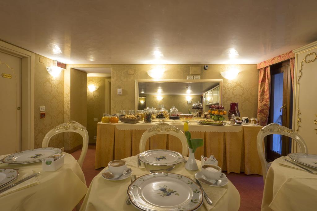 Hotel Becher Venedig Eksteriør billede